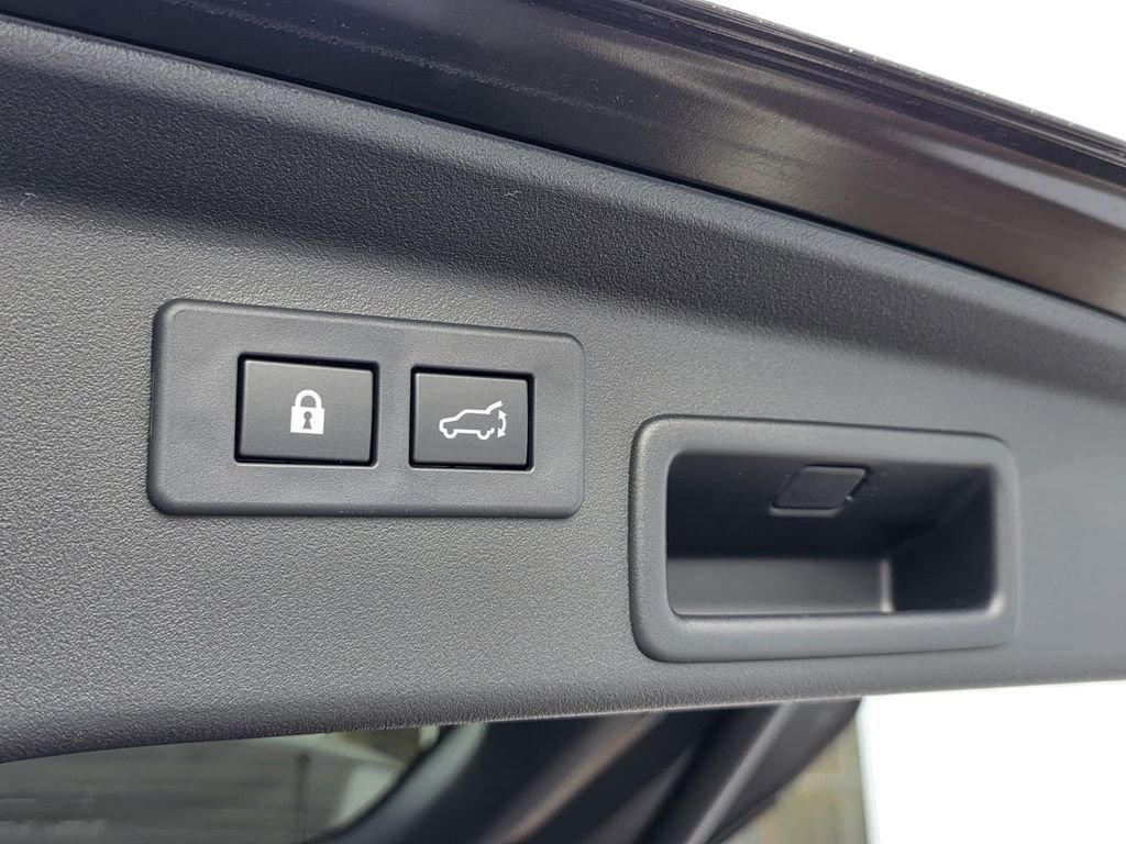 2026 Subaru Outback Limited - Photo 16