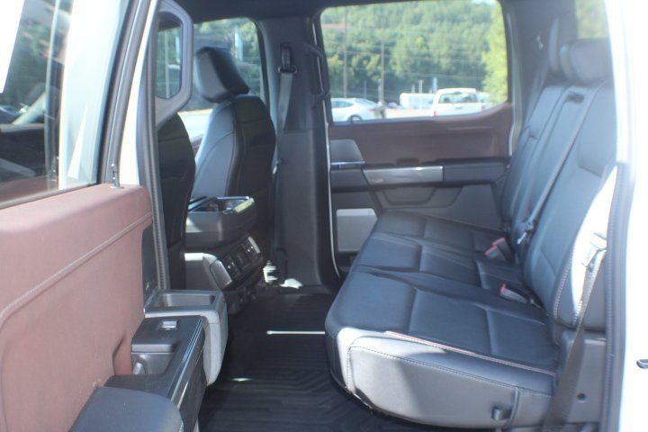 Used 2023 OXFORD WHITE Ford XL image 16