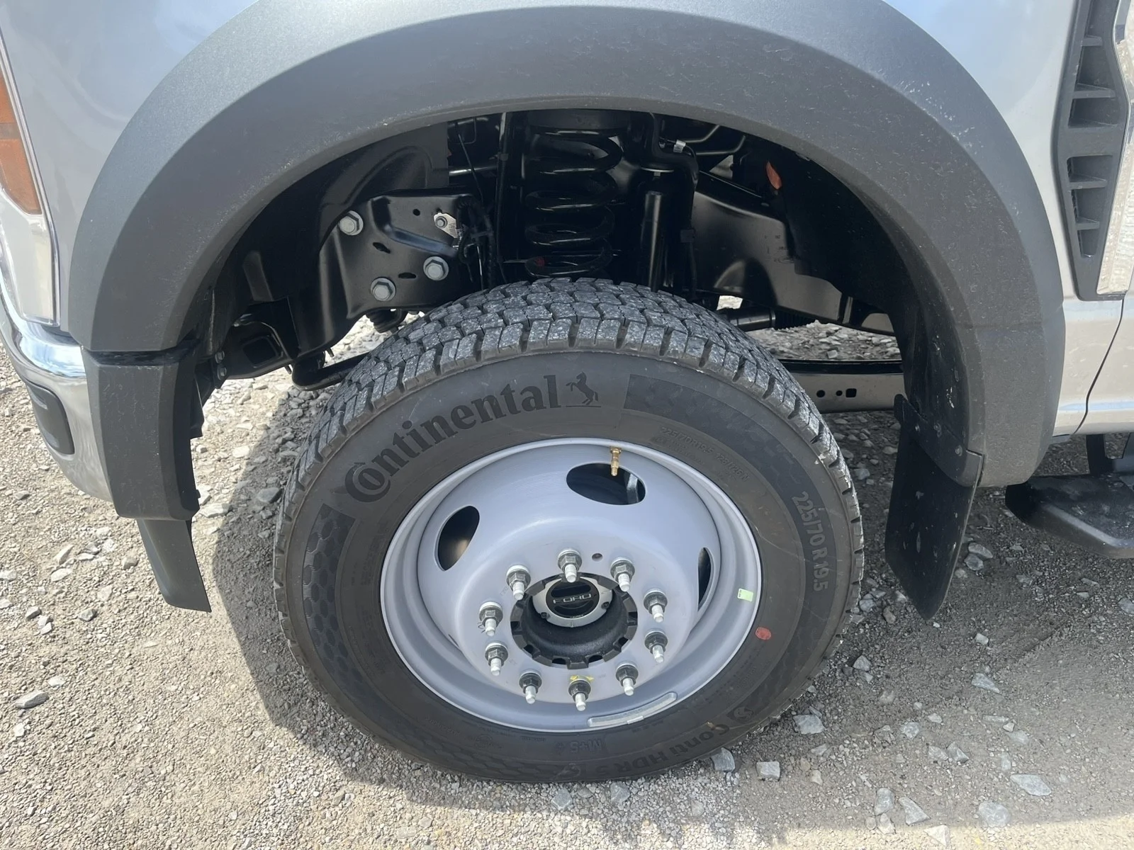 New 2026 Agate Black Metallic Ford F-550® XL image 9