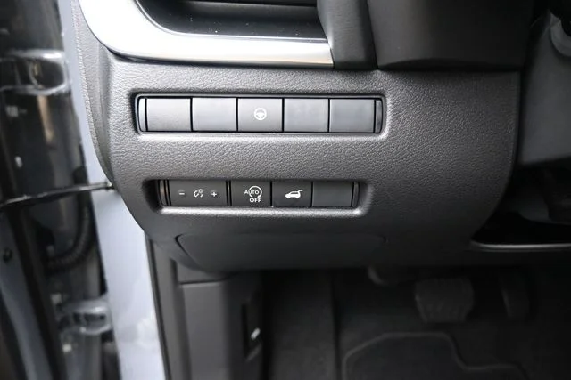 New 2026 Boulder Gray Pearl Nissan SV image 23
