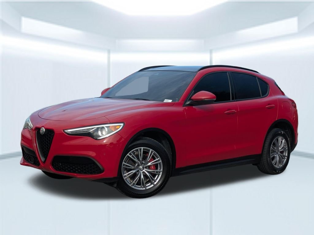 2023 Alfa Romeo Stelvio Sprint AWD's photo