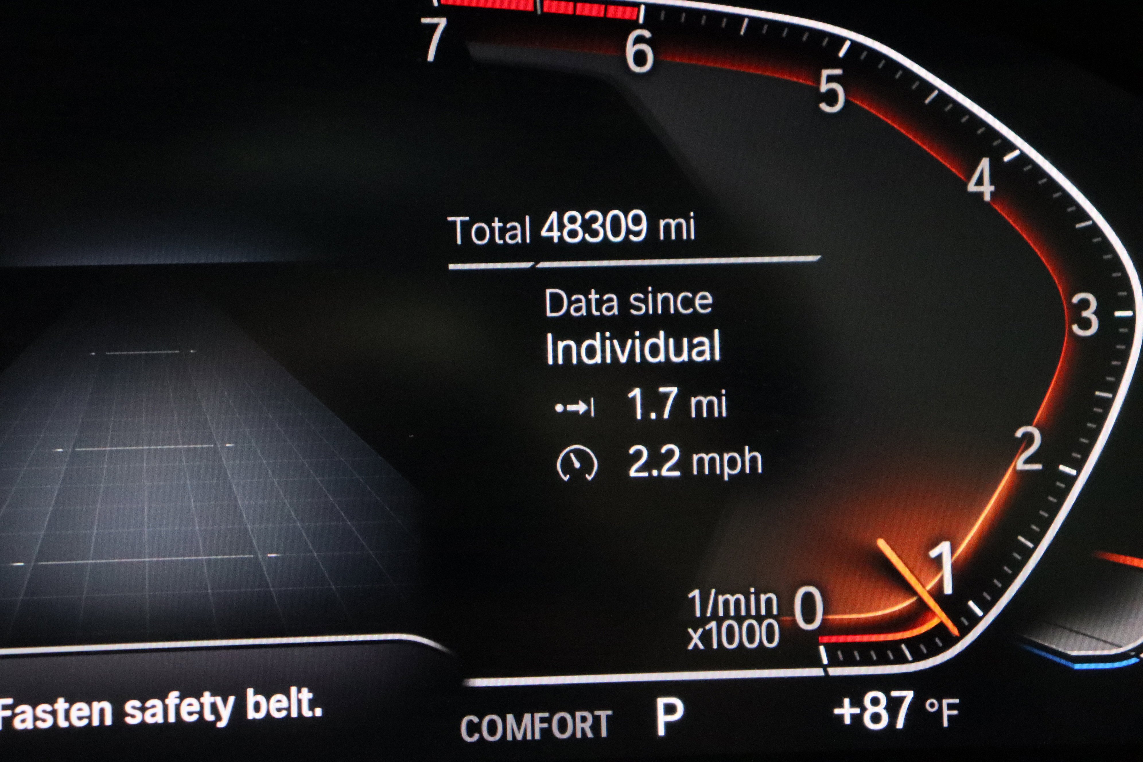 Used 2024 Dark Graphite Metallic BMW sDrive30i 2.0T image 45