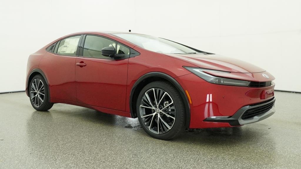 New 2026 Supersonic Red Toyota XLE image 41