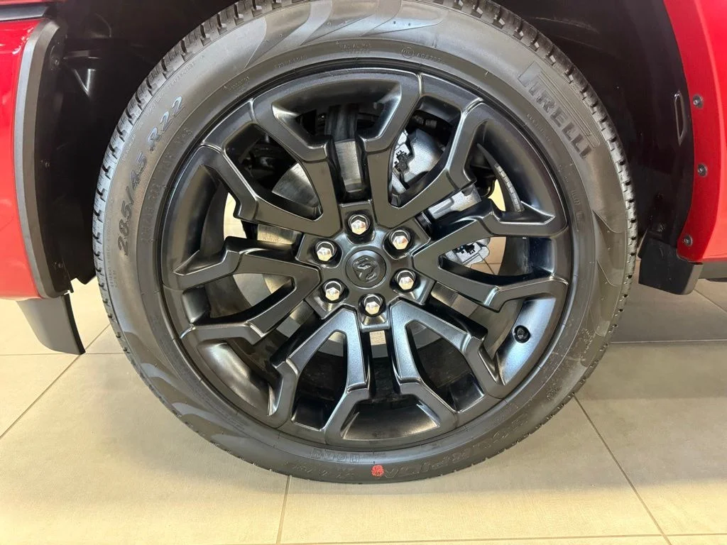 New 2026 Molten Red Pearl-Coat Exterior Paint RAM Limited image 11