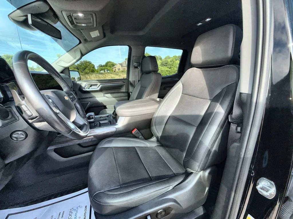 Used 2023 Black Chevrolet LTZ image 11