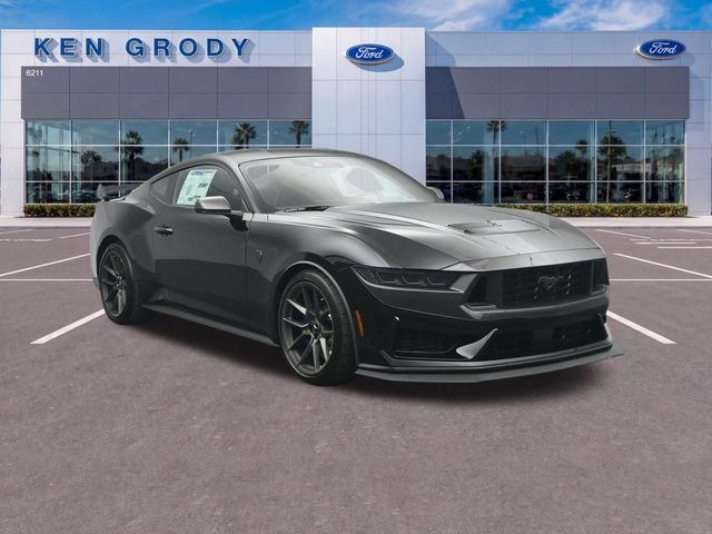 2026 Ford Mustang Dark Horse