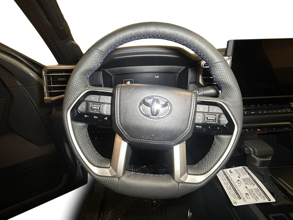 New 2026 Lunar Rock Toyota Platinum image 12