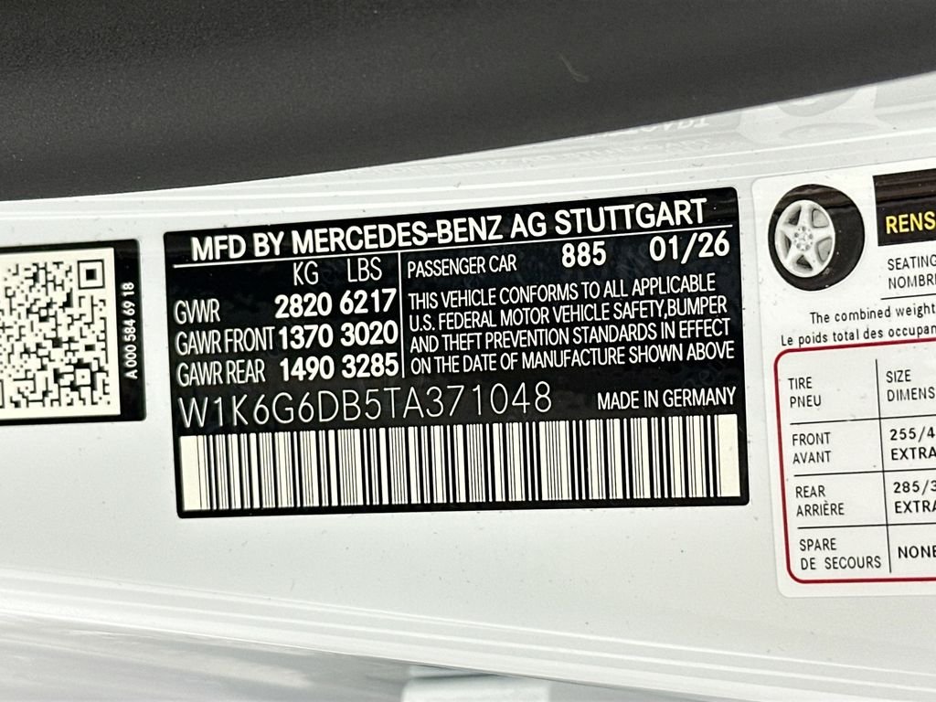New 2026 White Mercedes-Benz S 500 image 34