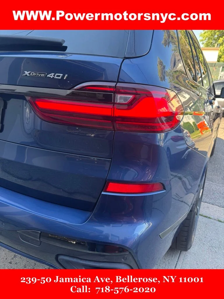 Used 2021 Blue BMW xDrive40i image 14