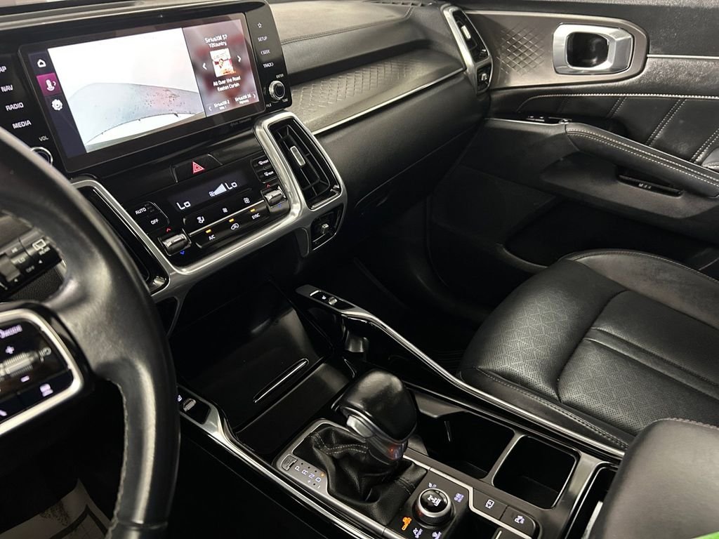 Used 2023 Black Kia SX image 22