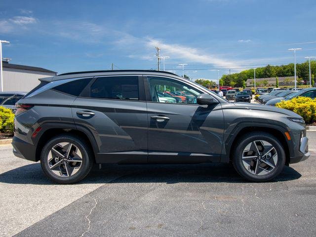New 2026 Gray Hyundai SEL FWD image 13