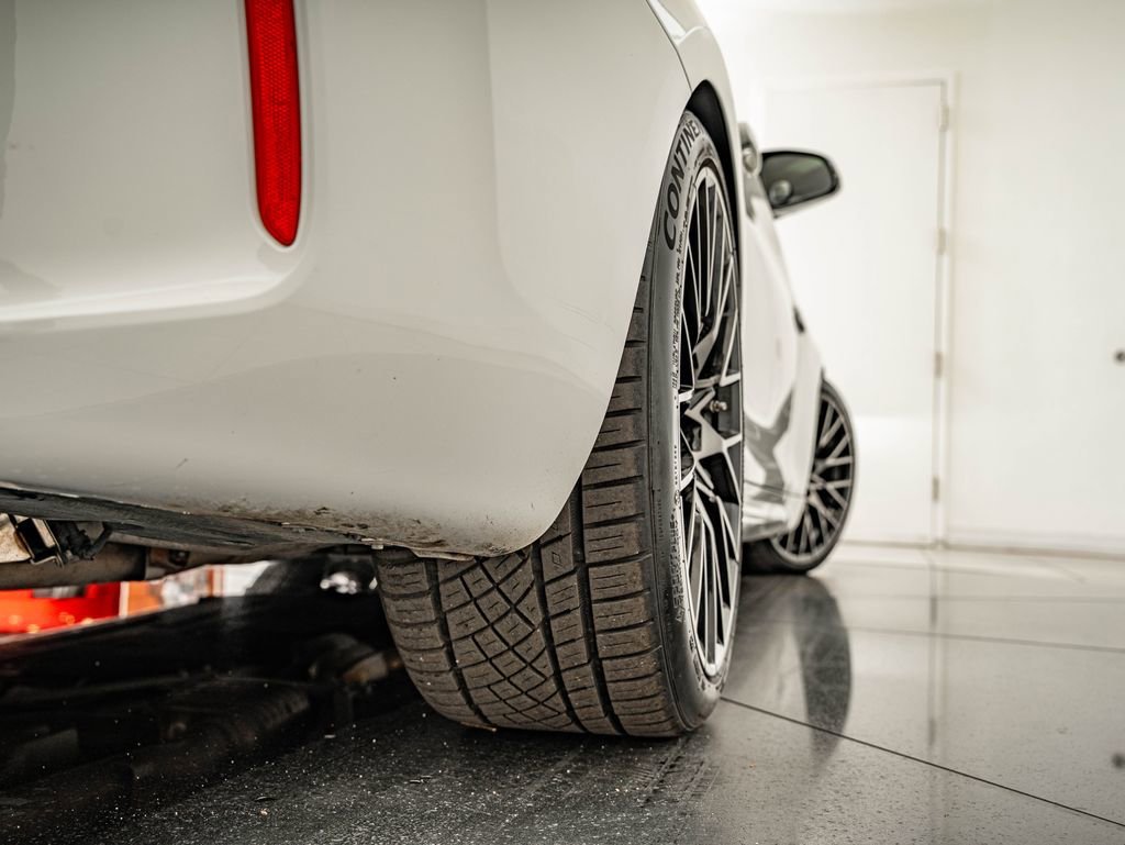 Used 2020 Alpine White BMW Competition image 51