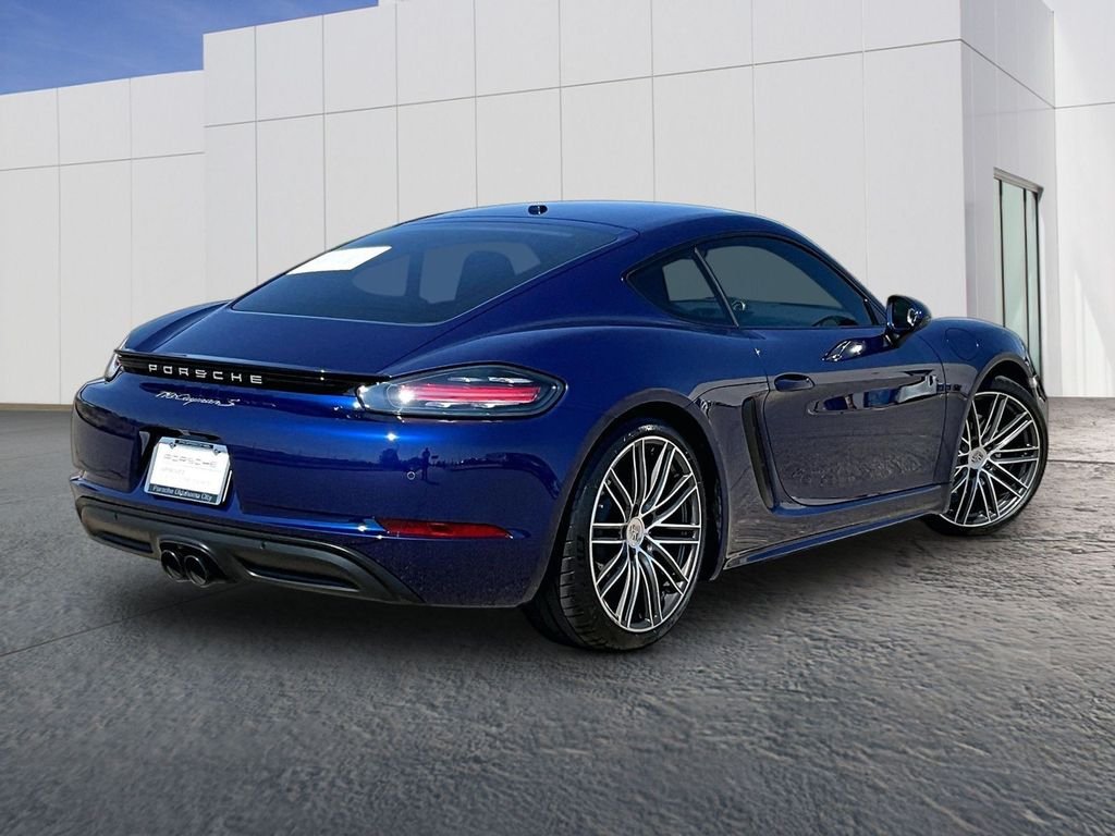 Used 2022 Blue Porsche S image 7