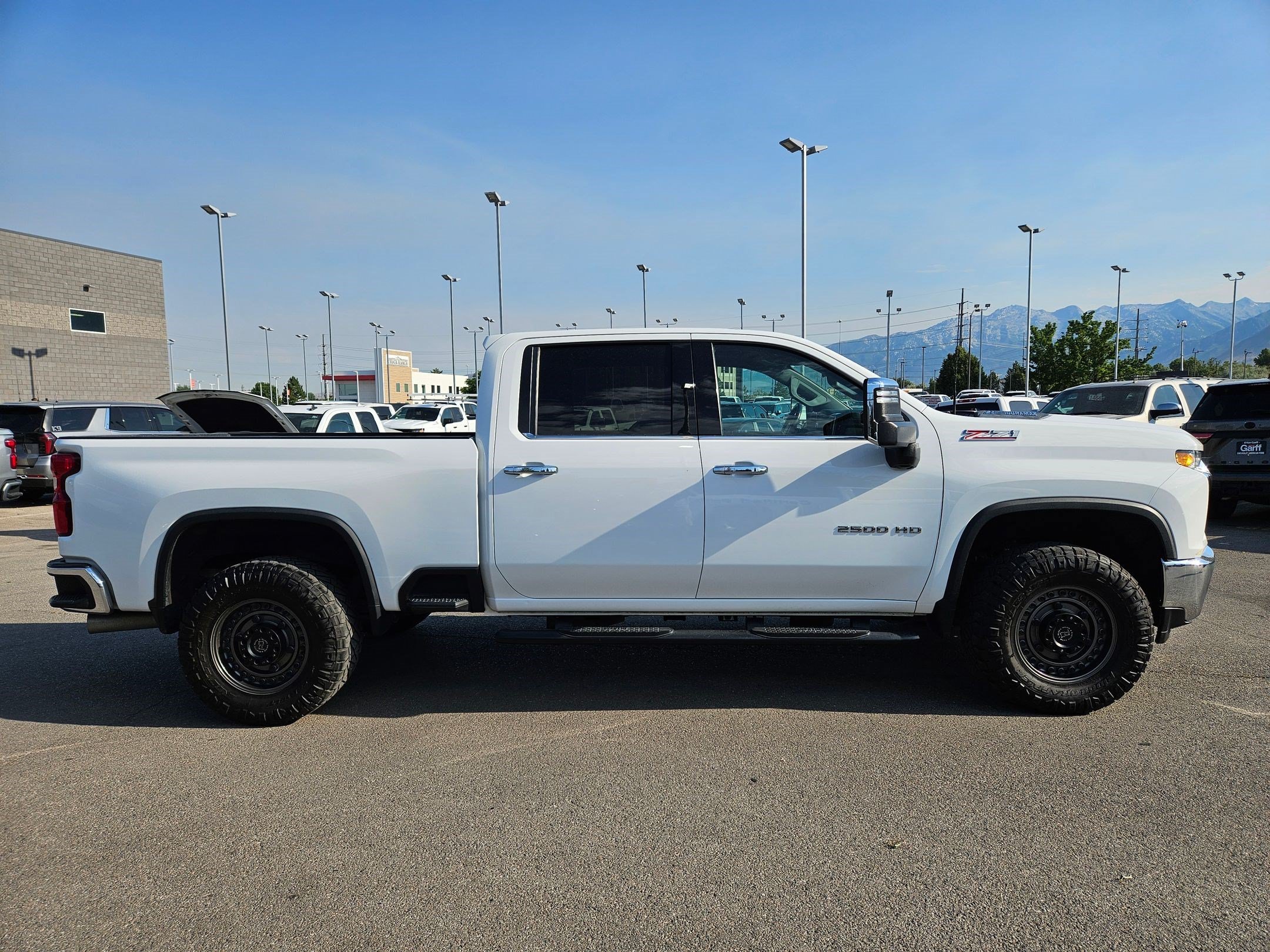 Used 2021 Summit White Chevrolet LTZ image 13