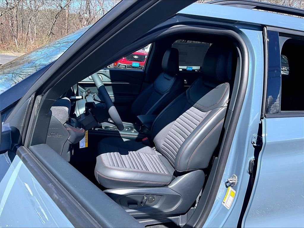 New 2026 Vapor Blue Metallic Ford ST-Line image 10