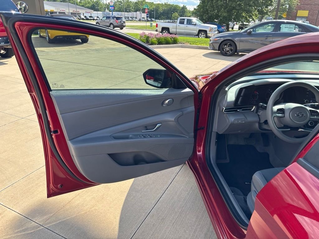 Certified Used 2023 Red Hyundai SEL image 16