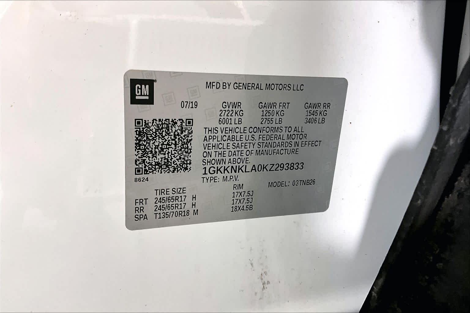 Used 2019 Summit White GMC SLE image 31