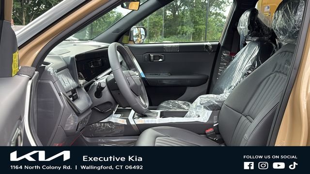 New 2027 Terrain Brown Kia X-Line S image 10