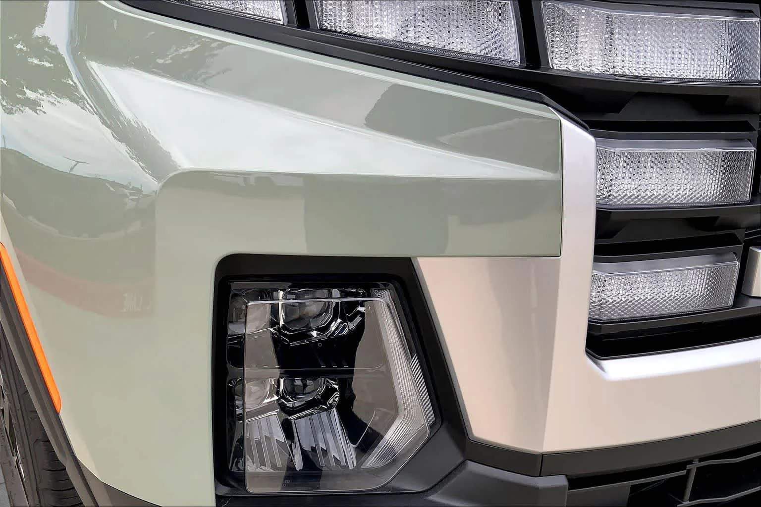 New 2027 Sage Gray Hyundai SE image 13