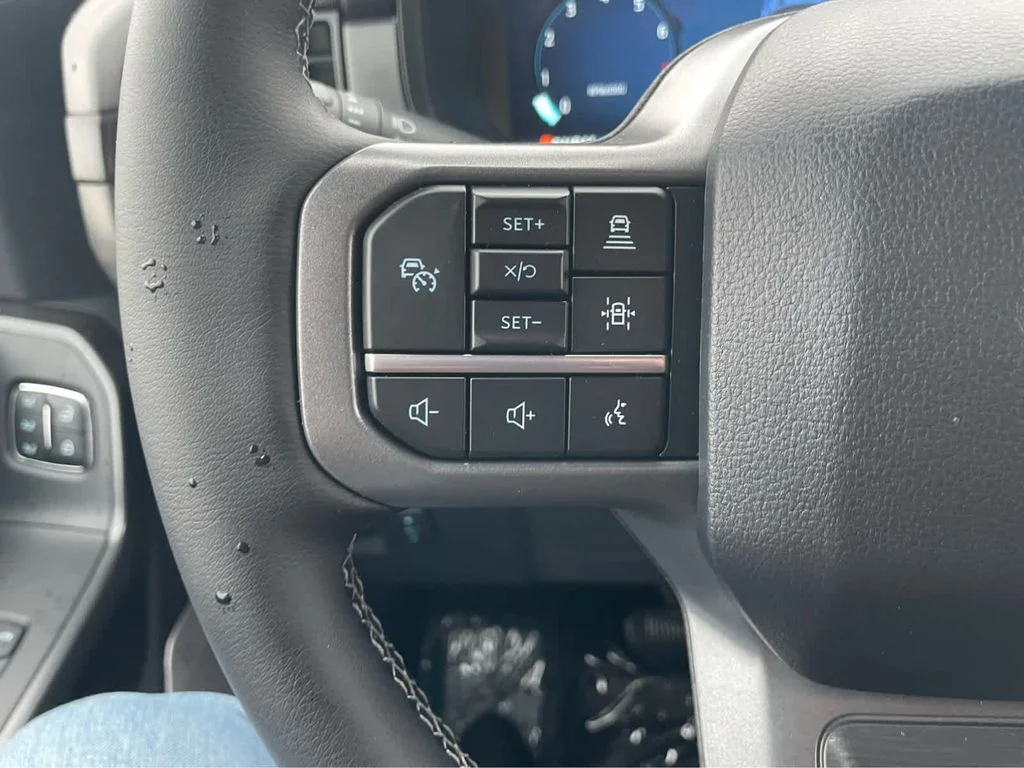 New 2026 Agate Black Metallic Ford Lariat® image 19