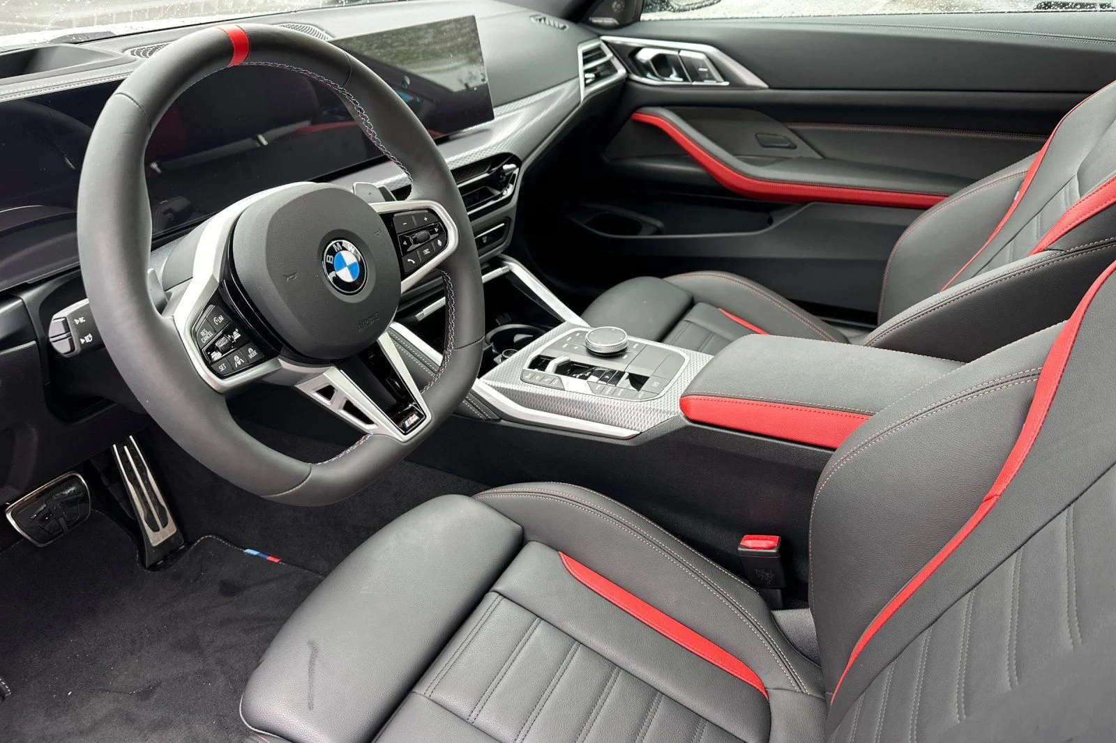 2026 BMW 4 Series M440i - Photo 7