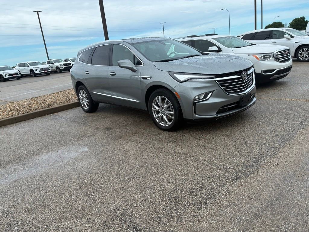 2023 Buick Enclave Premium AWD's photo
