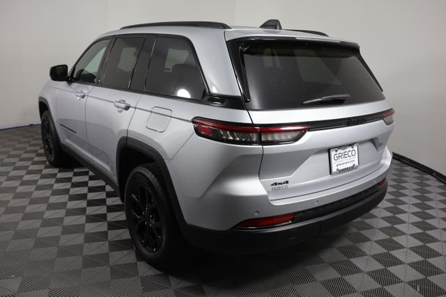 2025 Jeep Grand Cherokee Altitude - Photo 6