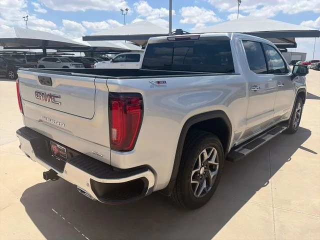 Used 2022 Silver GMC SLT image 8