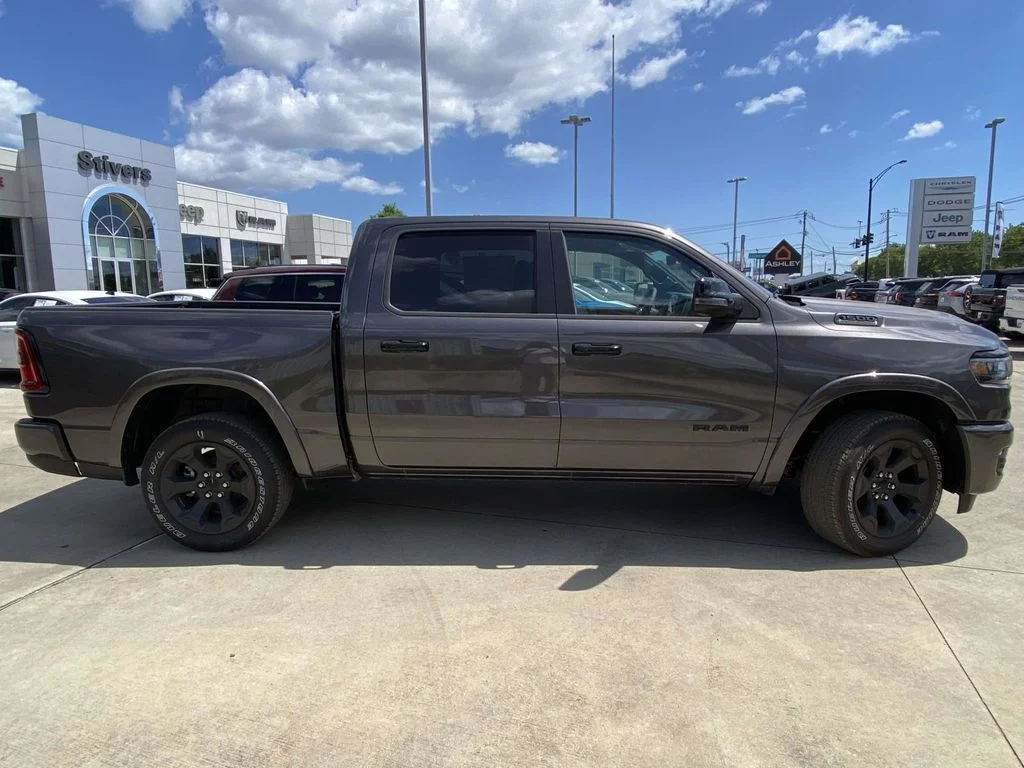 New 2026 Granite Crystal Metallic Clear-Coat Exterior Paint RAM Big Horn/Lone Star image 7