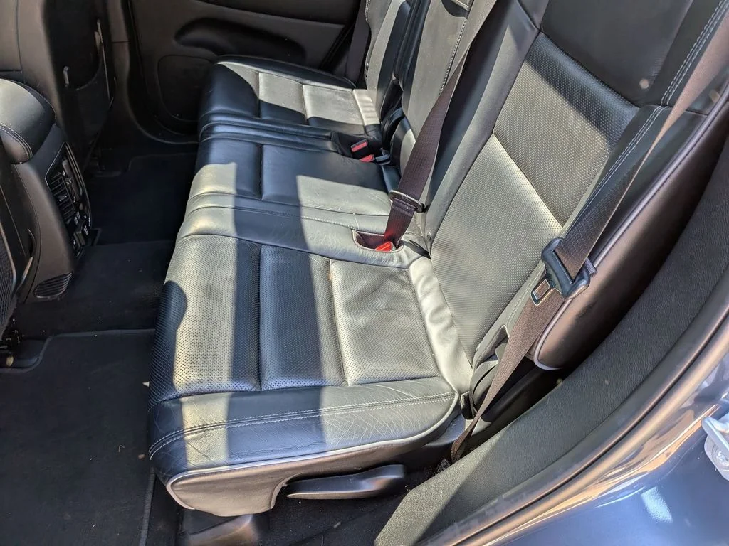 Used 2019 Blue Jeep Overland image 26
