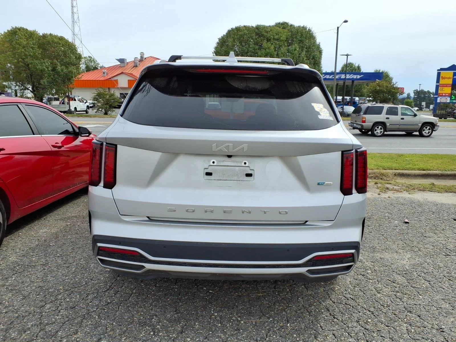Used 2022 Silky Silver Kia S image 5