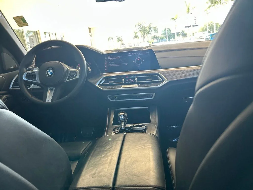 Used 2020 Black BMW sDrive40i image 30