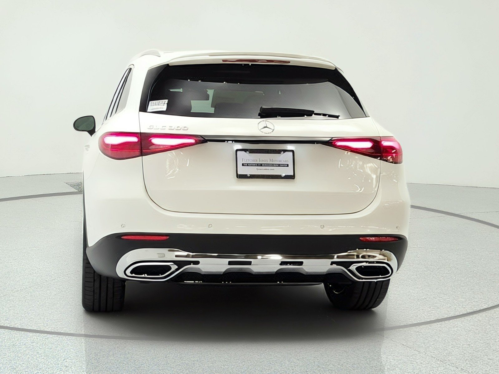 New 2026 Polar White Mercedes-Benz GLC 300 SUV image 6