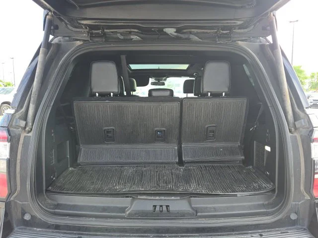 Used 2021 Black Ford Limited image 8