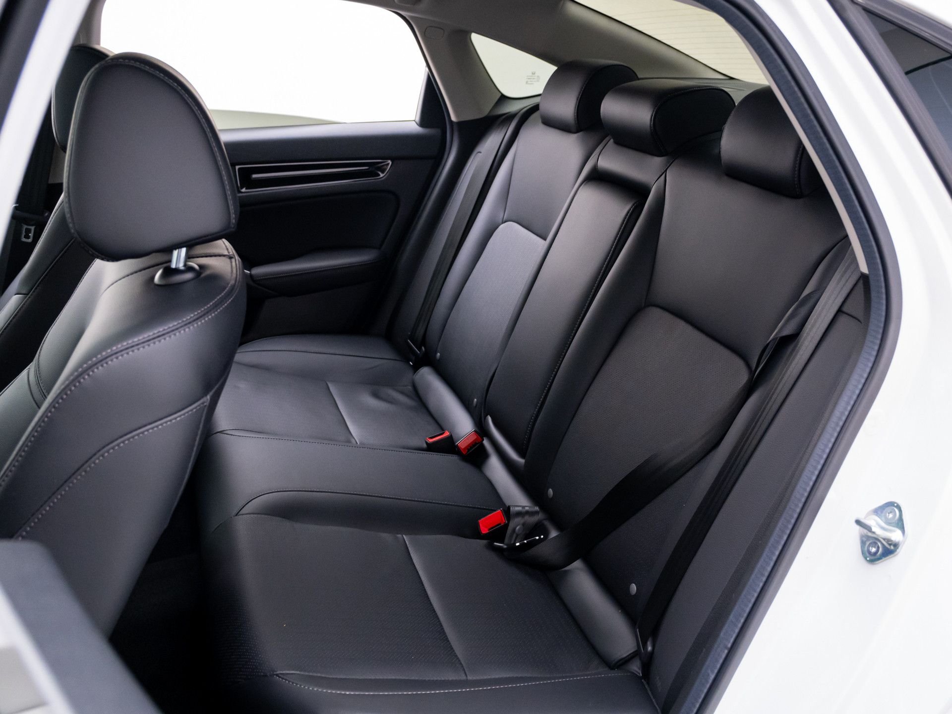 Used 2024 White Honda Touring image 16