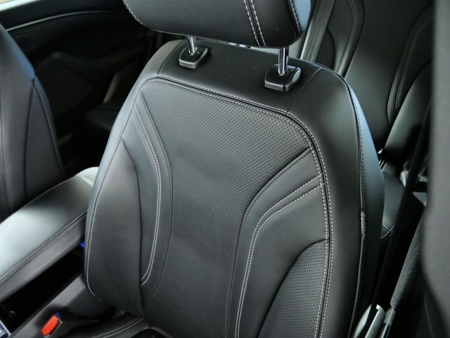 Used 2023 Black Ford Premium image 17
