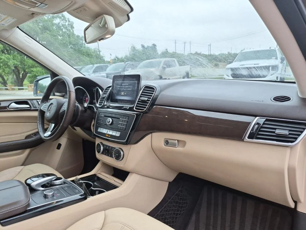 Used 2018  Mercedes-Benz GLE 350 image 16