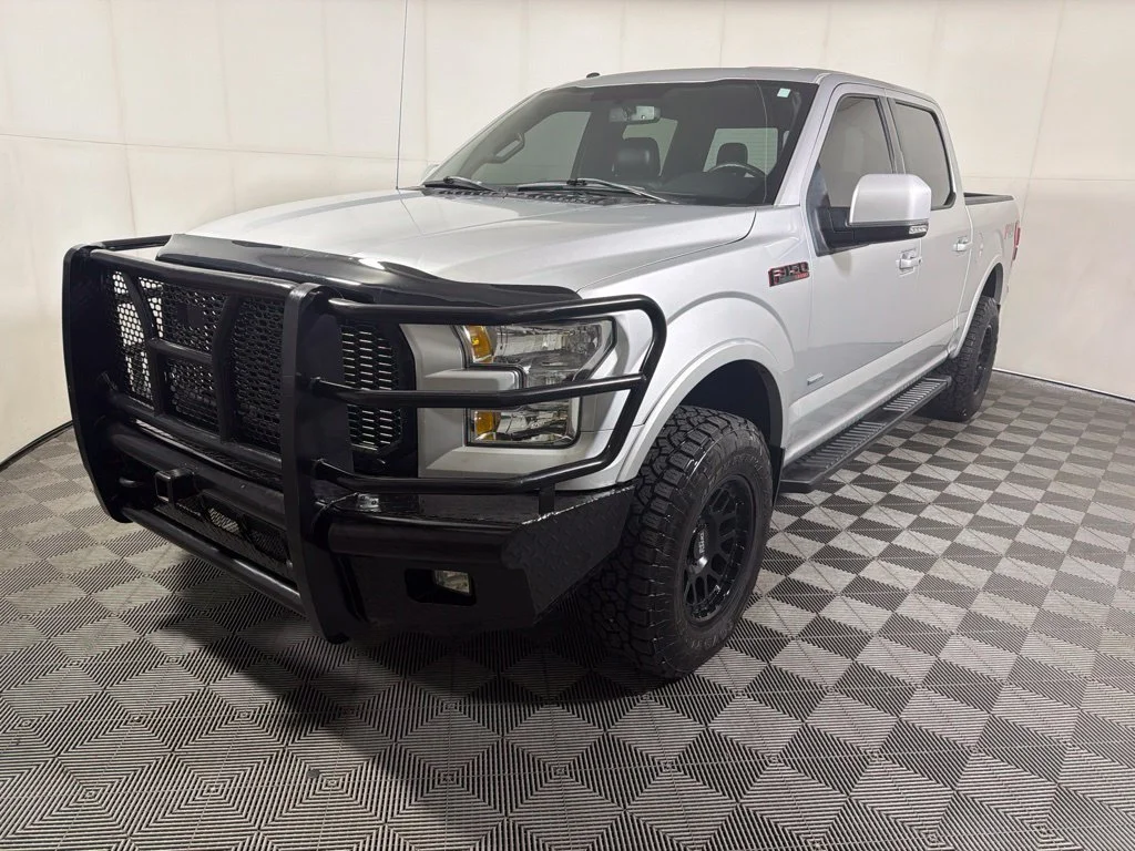 Used 2015 Ingot Silver Metallic Ford Lariat image 4
