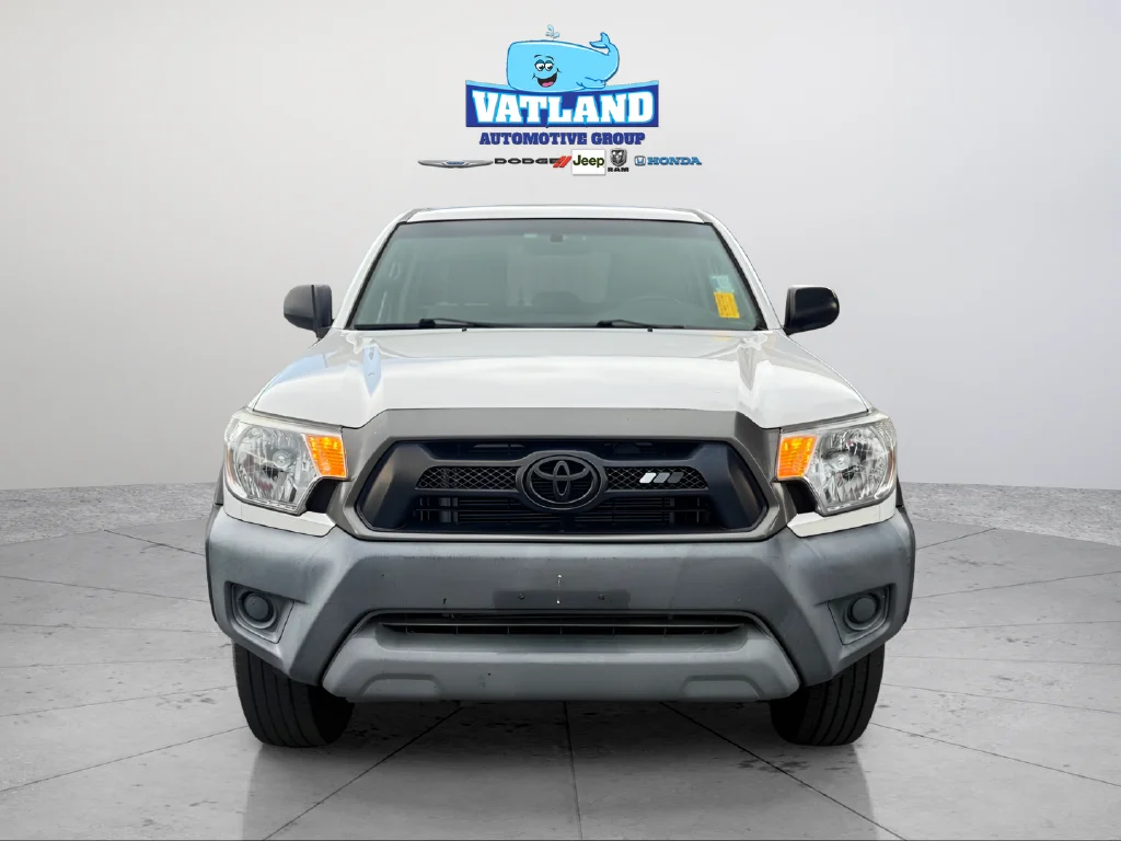 Used 2012 Super White Toyota Base image 10