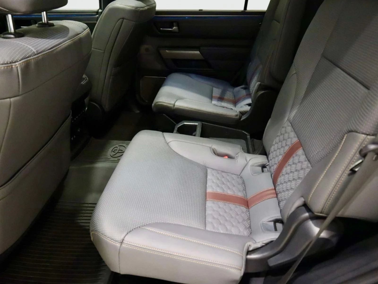 Used 2026 Wind Chill Pearl Toyota Capstone image 19