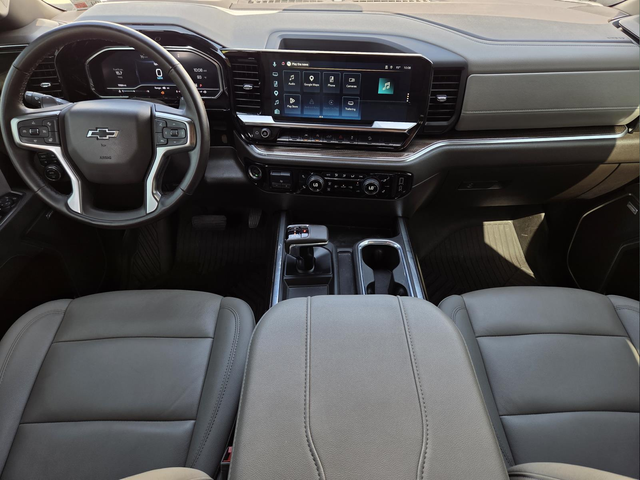Used 2025 Gray Chevrolet RST image 9