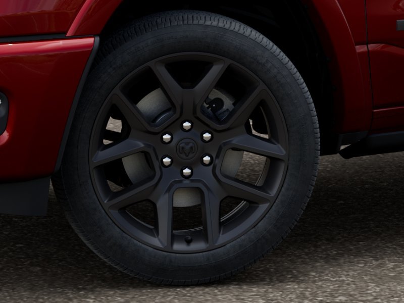 New 2027 Molten Red Pearl-Coat Exterior Paint RAM LARAMIE image 4