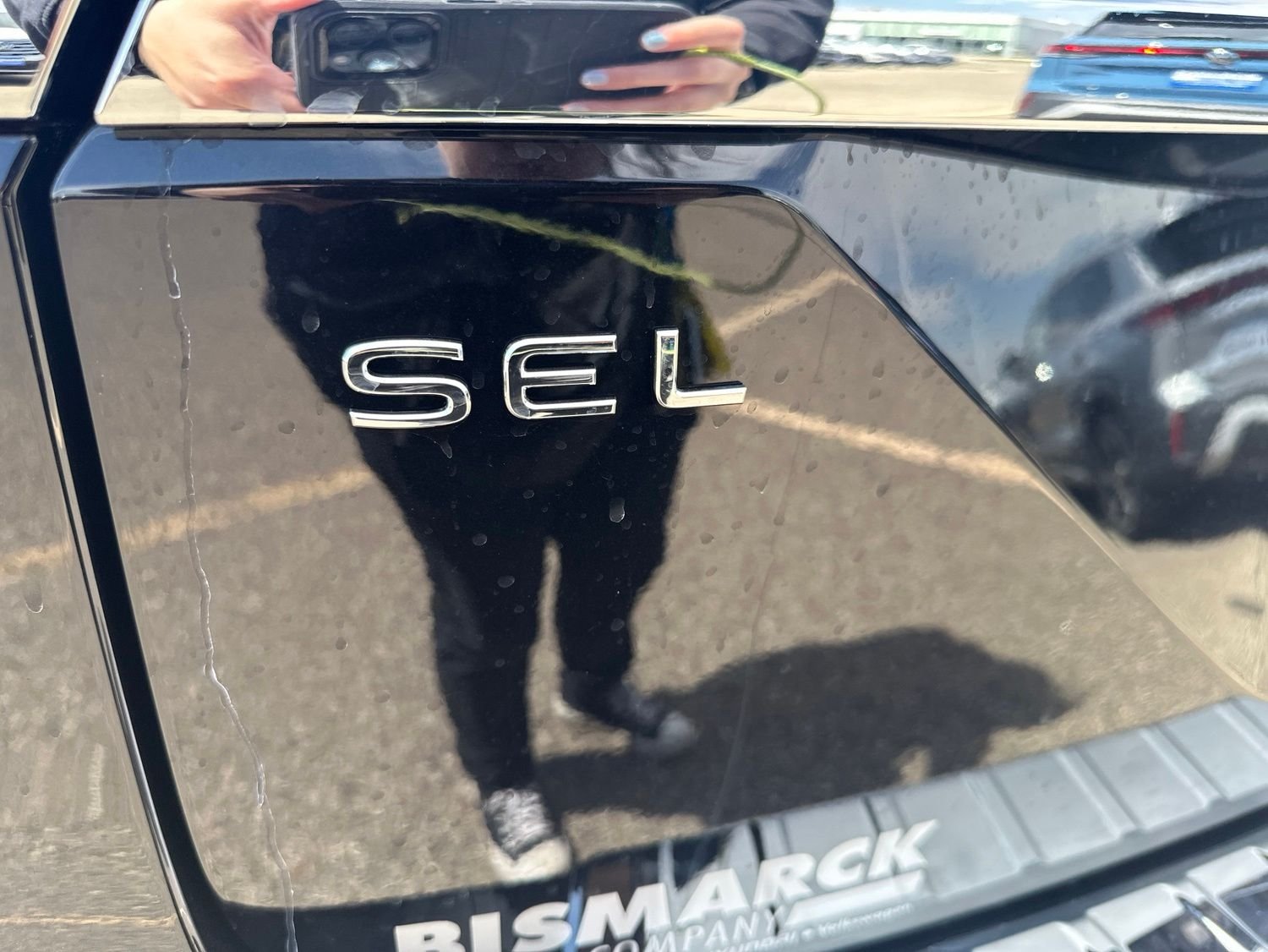New 2026 Black Volkswagen 2.0T SEL Premium R-Line image 6