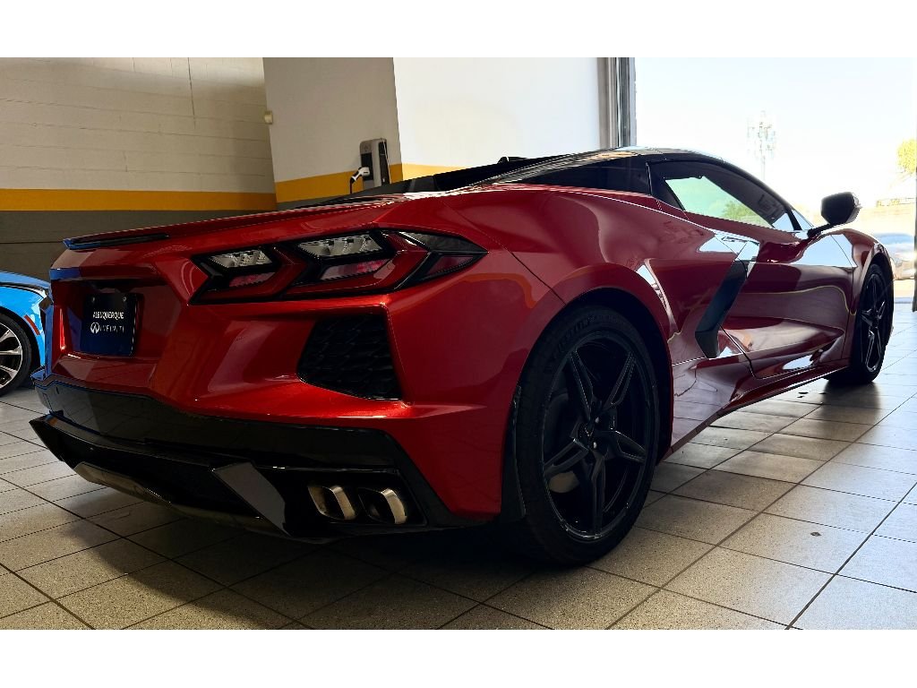 Used 2021 Red Chevrolet 2LT image 15