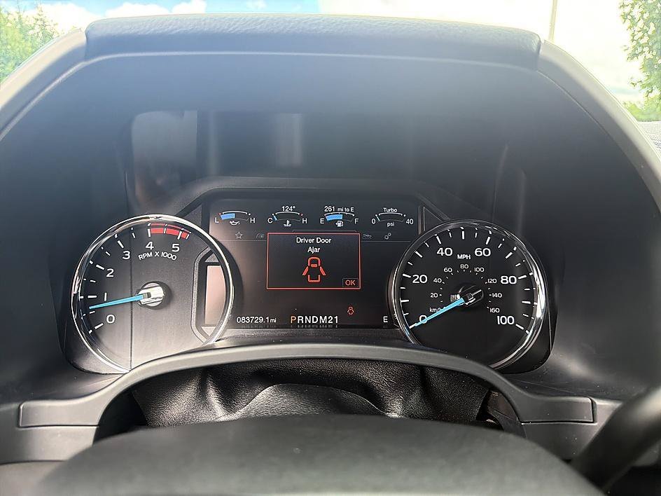 Used 2019 Ingot Silver Ford LARIAT image 15