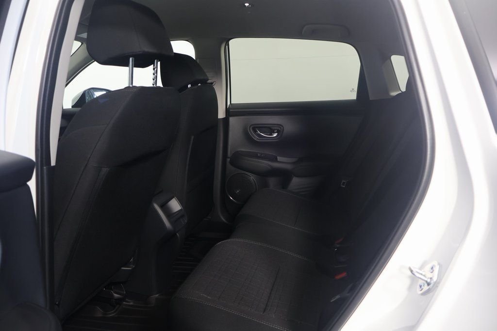2026 Honda HR-V LX - Photo 6