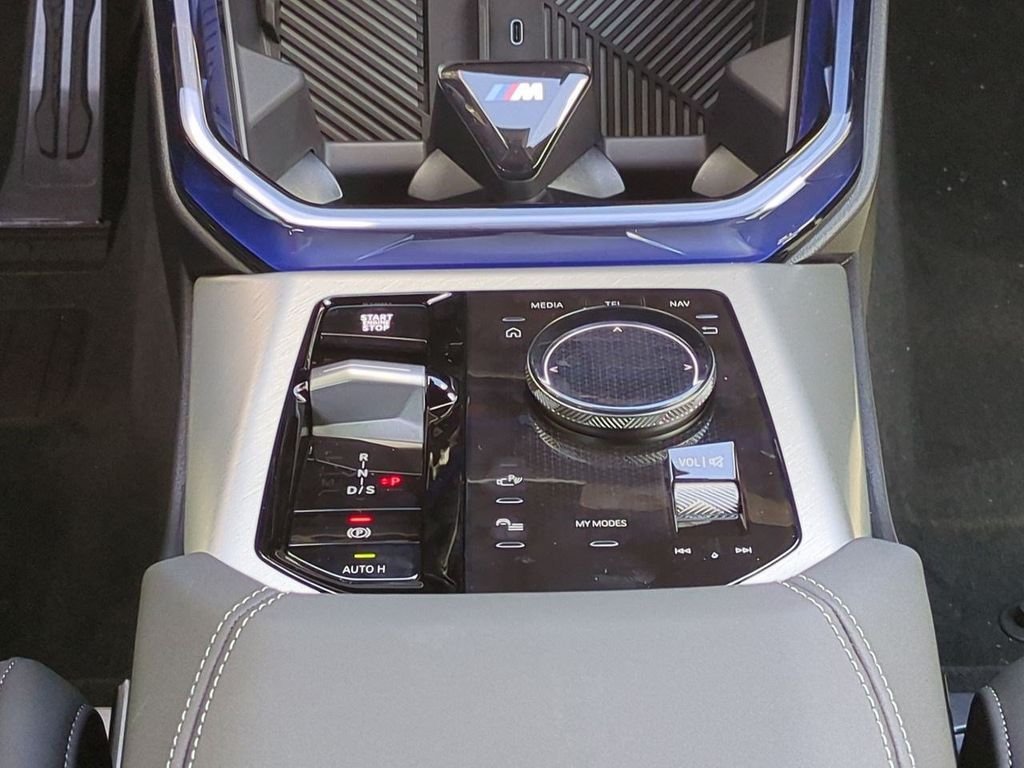 New 2026 Brooklyn Grey Metallic BMW 30 xDrive image 19