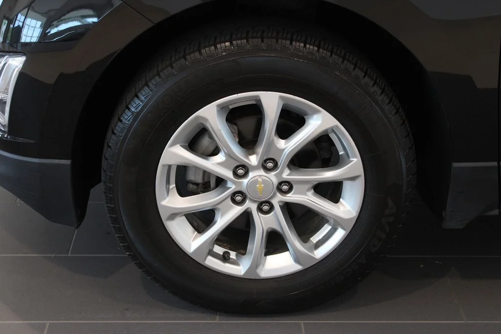 Used 2021 Black Chevrolet LT image 27