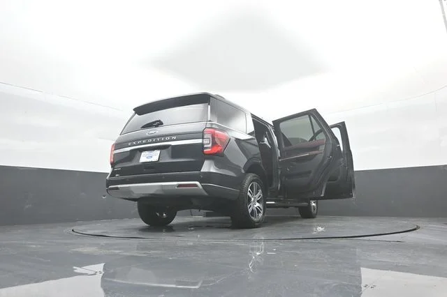 Used 2022 Gray Ford Limited image 45