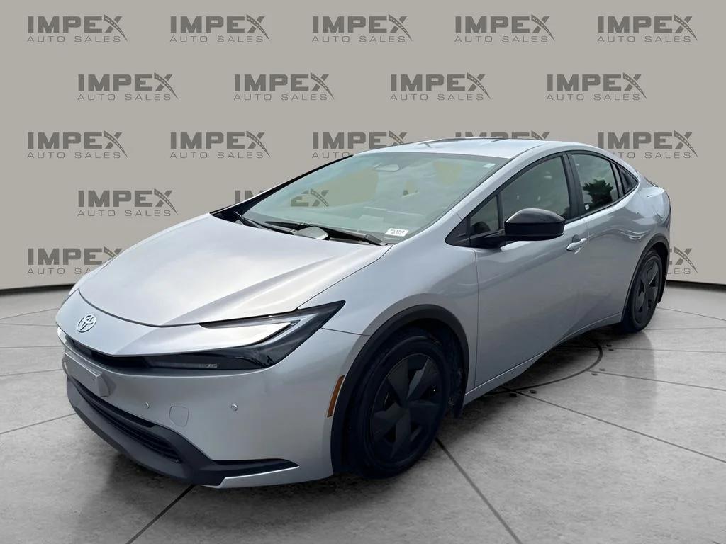 Used 2026 Silver Toyota LE image 1